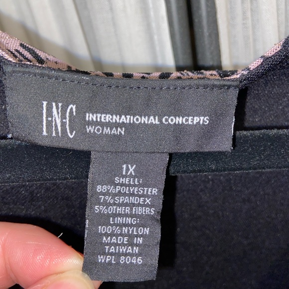 INC International Concepts Woman - Picture 2 of 3